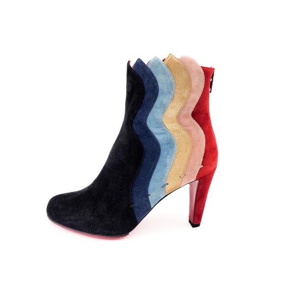 Christian Louboutin Suede Wave Zip Mid-Heel Ankle Boots EU 37.5 - Picture 2 of 8
